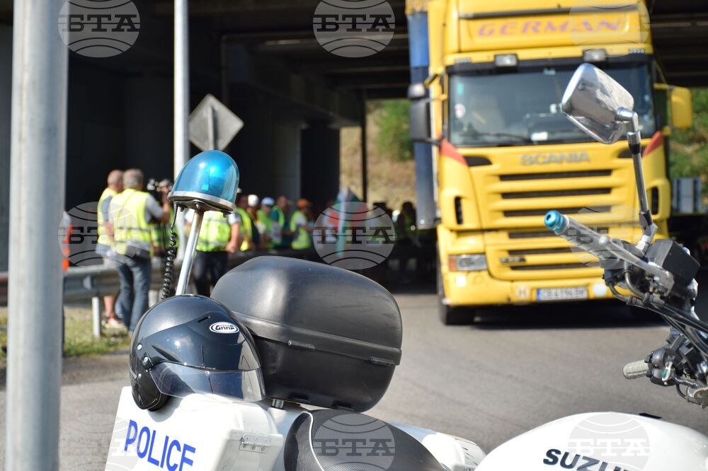 Благоевград - протест - пътни строители