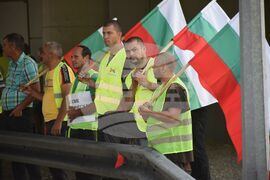 Благоевград - протест - пътни строители