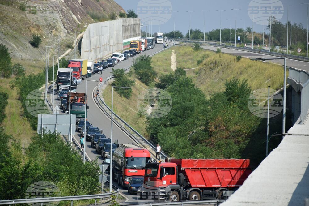 Благоевград - протест - пътни строители
