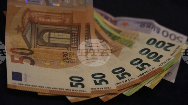 Спестяванията на нидерландците достигнаха рекордните 517 милиарда евро, по данни на централната банка