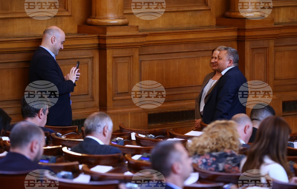 Парламентът прие на първо четене промени в Търговския закон
