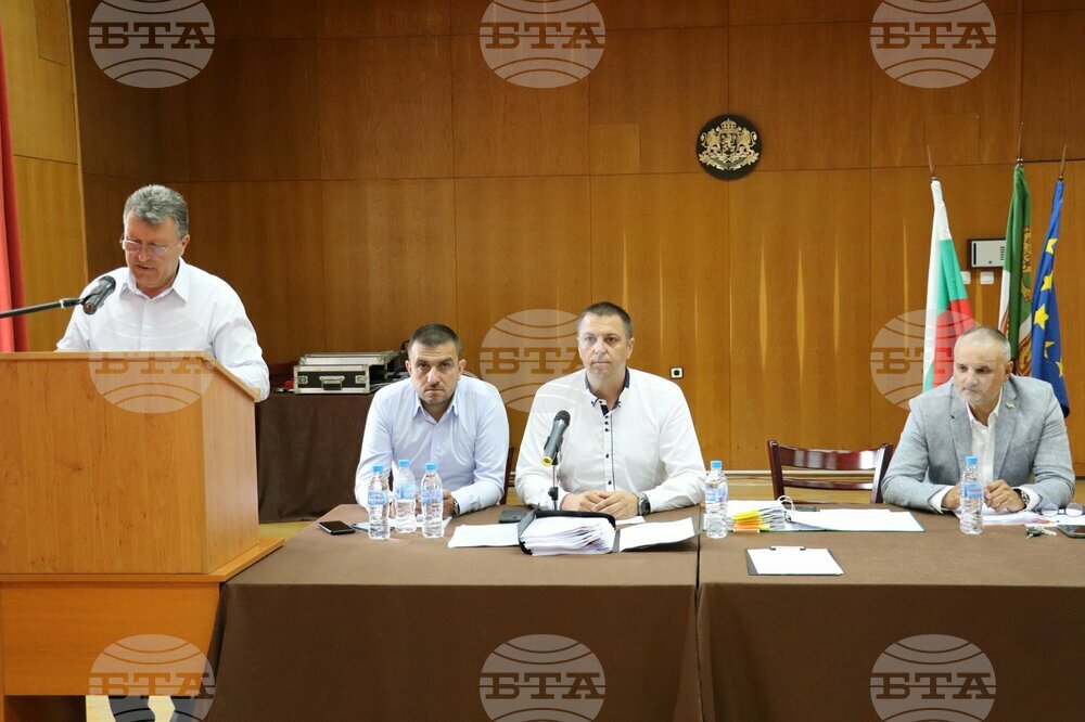 Летище за малки самолети ще бъде изградено край Банско