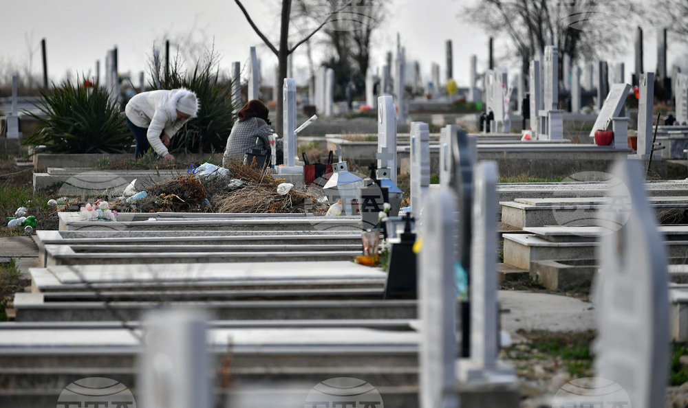 Въвеждат реорганизация на движението около гробищния парк в Бургас за Архангелова задушница