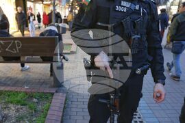 Засилено полицейско присъствие