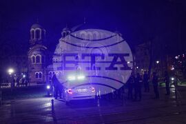 Засилено полицейско присъствие