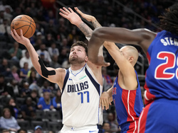 Mavericks Pistons Basketball