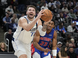 Mavericks Pistons Basketball