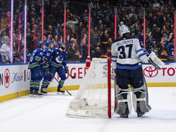 Jets Canucks Hockey