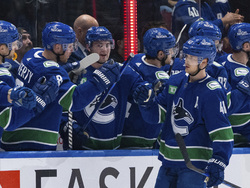 Jets Canucks Hockey