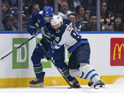 Jets Canucks Hockey