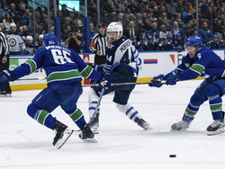 Jets Canucks Hockey