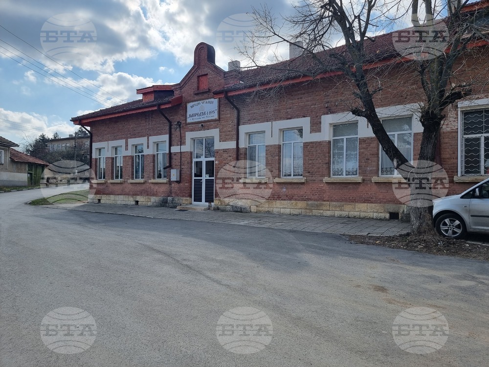 Читалището в разградското село Дряновец от 130 години е пазител на българските традиции и духовност, казва секретарят на културната институция