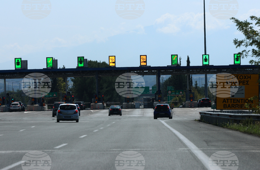 Повишени такси за преминаване по главни гръцки магистрали влизат в сила от днес 