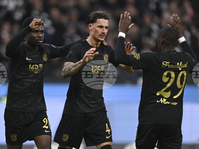 Робин Кох от Айнтрахт Франкфурт ще пропусне мача от Лига Европа срещу Аякс