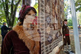 Котел - Фестивал на етносите, багрите и котленския килим