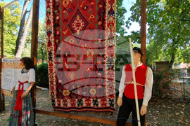 Котел - Фестивал на етносите, багрите и котленския килим