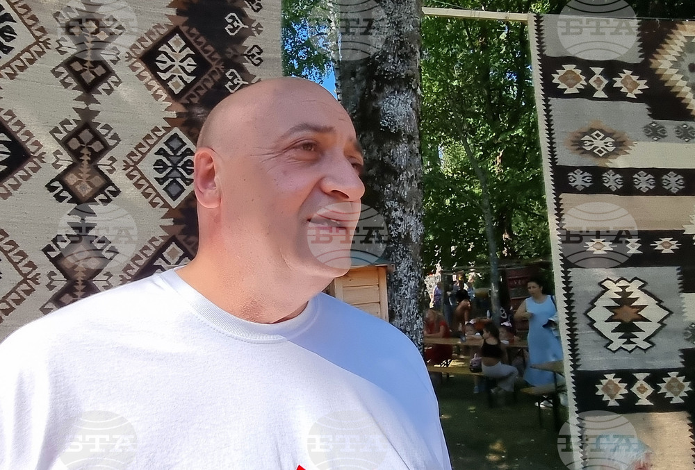 Котел - Фестивал на етносите, багрите и котленския килим