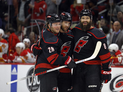 Flames Hurricanes Hockey