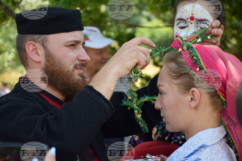 Разлог - Предел - "Пирин пее" - народен събор