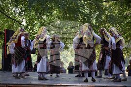 Разлог - Предел - "Пирин пее" - народен събор