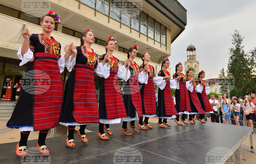 Разград - открита сцена "Танцувай с нас"