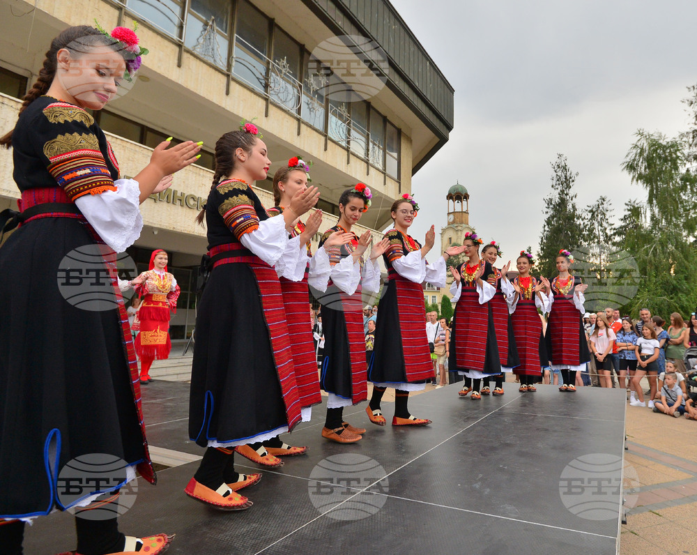 Разград - открита сцена "Танцувай с нас"