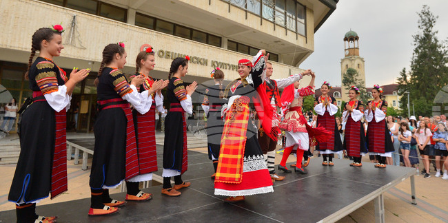 Разград - открита сцена "Танцувай с нас"