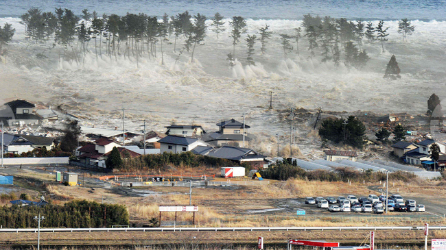 Сателитни наблюдения разкриват ранните етапи от образуването на цунами