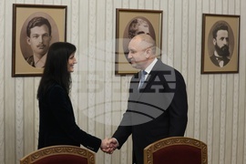 Румен Радев - ГЕРБ-СДС - консултации