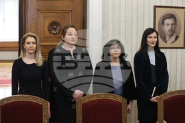 Президент - ГЕРБ-СДС - консултации