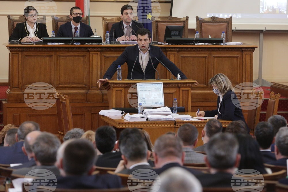 Този бюджет е успех за Народното събрание, за коалицията, каза премиерът Кирил Петков от трибуната на парламента
