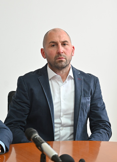 Спирането на водата е основният проблем в село Горно Церовене, заяви новоизбраният кмет Ангел Ангелов