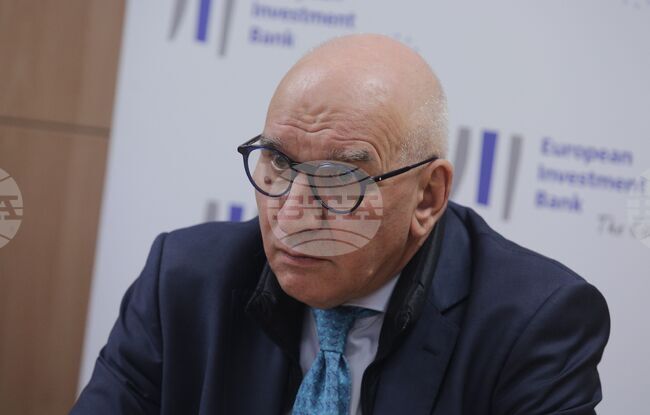 Европейска инвестиционна банка - пресконференция