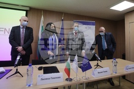 Европейска инвестиционна банка - пресконференция