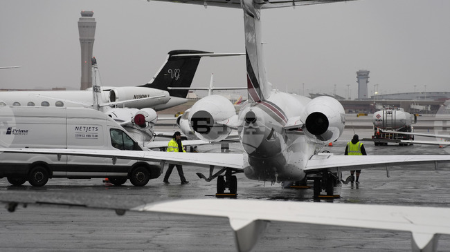 Частен самолет с 8 души на борда се разби в американския щат Мейн