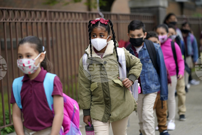 Учениците все още изостават в постиженията си след пандемията от КОВИД-19, сочи изследване в САЩ