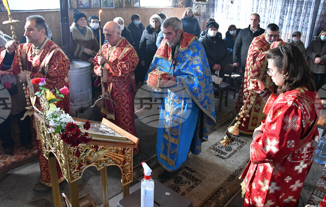 Село Черногорово - Свети Харалампий - храм