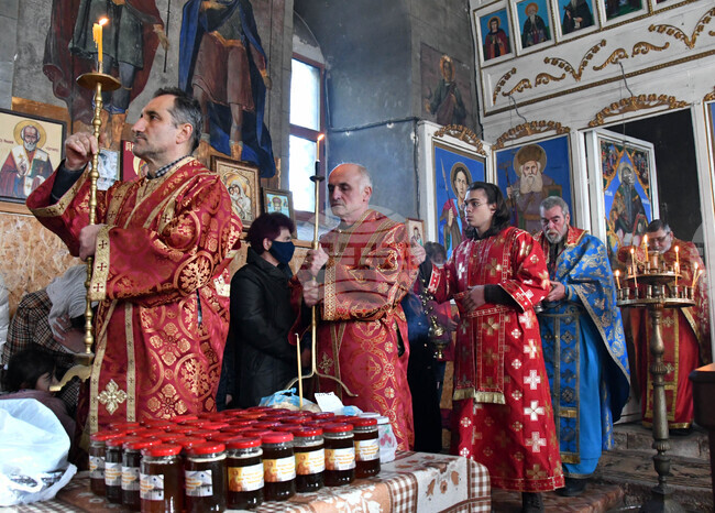 Село Черногорово - Свети Харалампий - храм