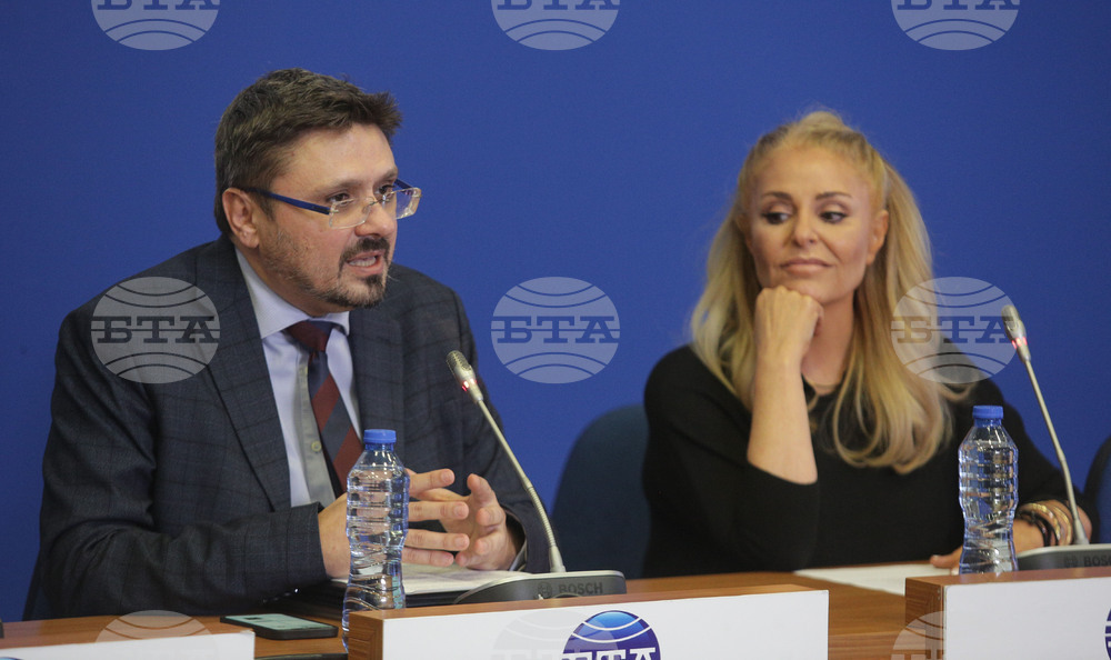 Национален пресклуб на БТА - договор - подписване