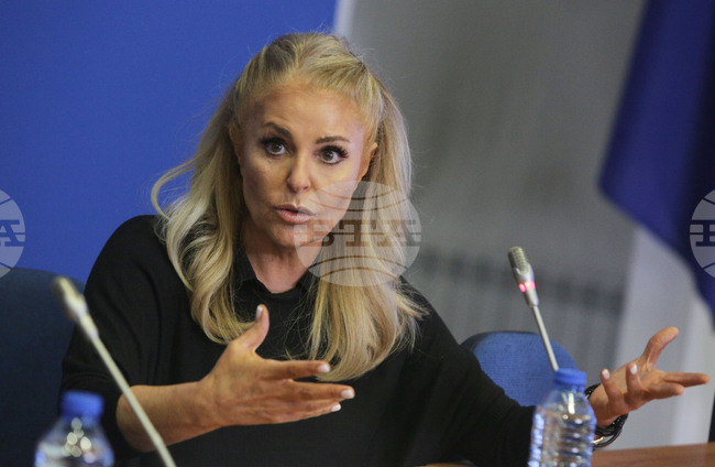 Национален пресклуб на БТА - договор - подписване