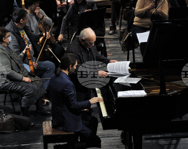 Бургас - опера - синфоничен концерт