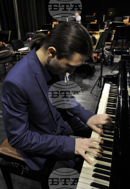 Бургас - опера - синфоничен концерт