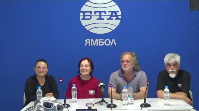 Пресконференция на Йълдъз Ибрахимова по повод предстоящия ѝ концерт с Камерен оркестър "Дианополис" Ямбол