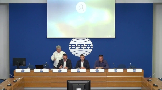  13:00 Национален пресклуб на БТА - София На живо Организатори: Сдружение "Месемврия 2020" „Застрашеното културно наследство и надеждата за бъдеще - говорят жителите на Несебър. Пресконференция по повод съществуващата опасност Старинен Несебър да попадне в списъка на застрашените обекти на Световното културно наследство на ЮНЕСКО"