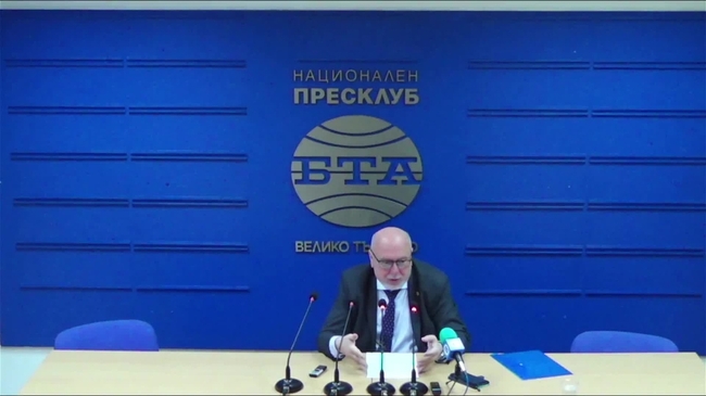 Пресконференция на проф. Милко Палангурски във връзка с предстоящите избори във Великотърновския университет