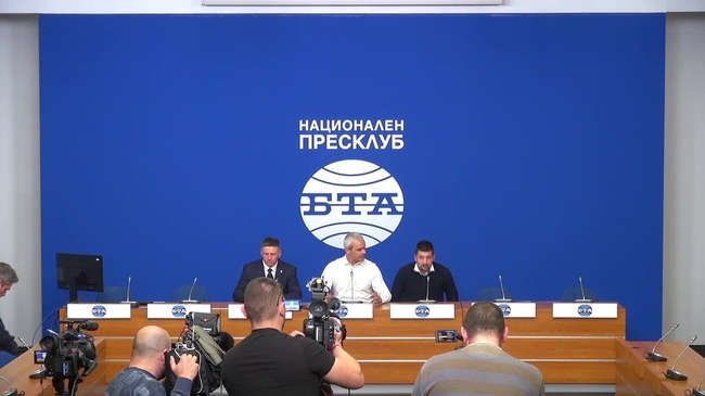 Пресконференция на тема „Позицията на "Възраждане" относно премахването на Паметника на Съветската армия“.