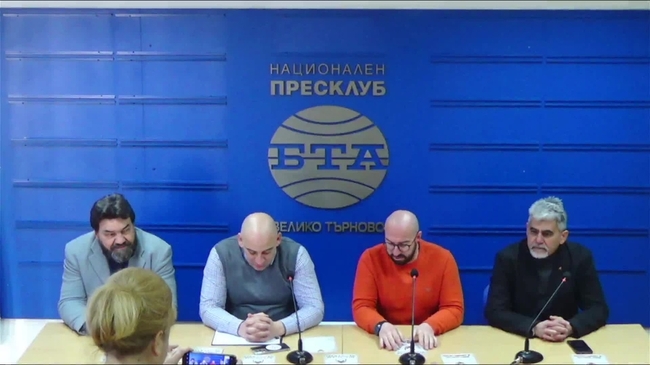 Пресконференция на Инициативен комитет с председател Ивайло Шопски във връзка с подписка за национално допитване по три въпроса