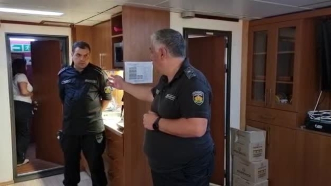 Специален инструктаж по безопасност на борда на "Св. св. Кирил и Методий"