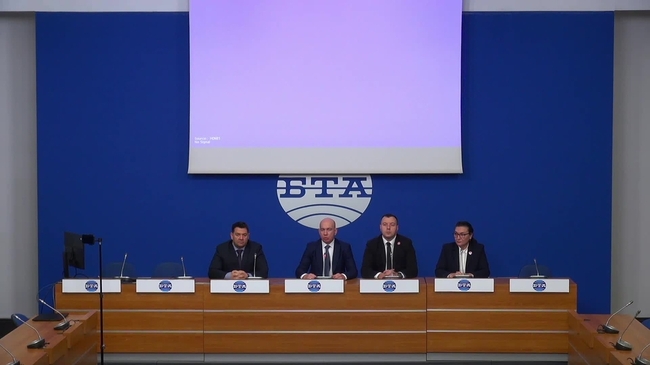 Извънреден брифинг на Ангел Георгиев - ръководител на делегация в ПА на ПСЮИЕ на 48-то Народно събрание на Република България, народен представител и зам.-председател на Комисията по външна политика в 47-то и 48-то Народно събрание и областен координатор на "Възраждане" - Пловдив.