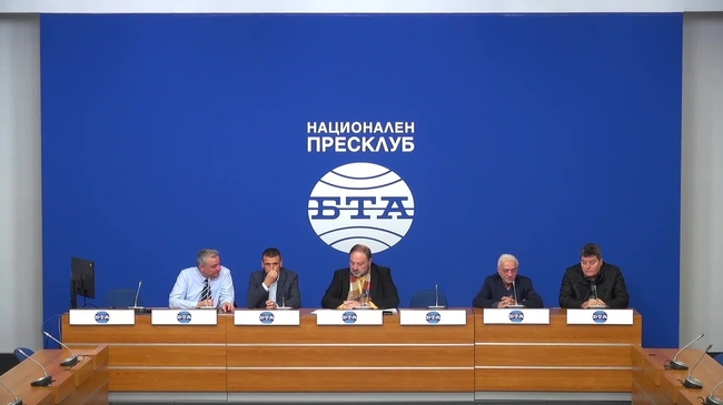 Пресконференция на Българския зъболекарски съюз /БЗС/ по повод поведението на „Информационно обслужване“ АД спрямо изработване на софтуер и включването в Националната здравно-информационна система (НЗИС) на лекарите по дентална медицина, работещи по договор с НЗОК.